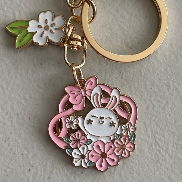 White Rabbit Bow Ribbon Keychain Purse Charm - Picture 2 of 4